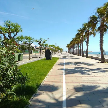Lepanto Playa *